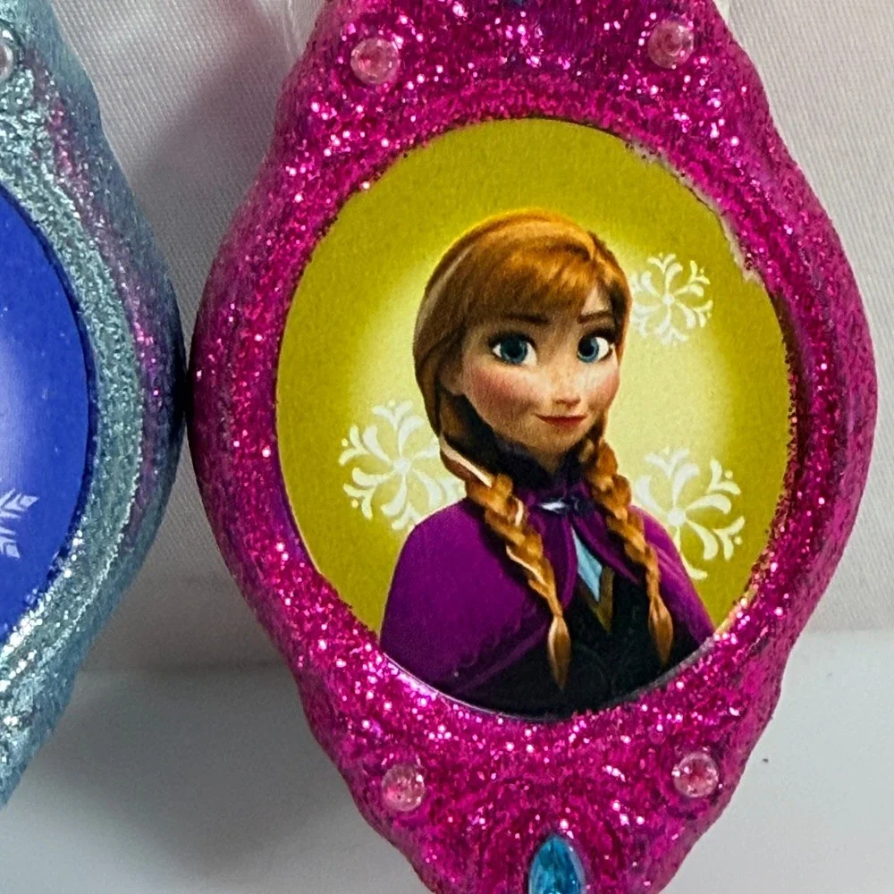 Hallmark set disney
